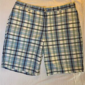 Ralph Lauren Chaps Men’s 46 waist Plaid Shorts